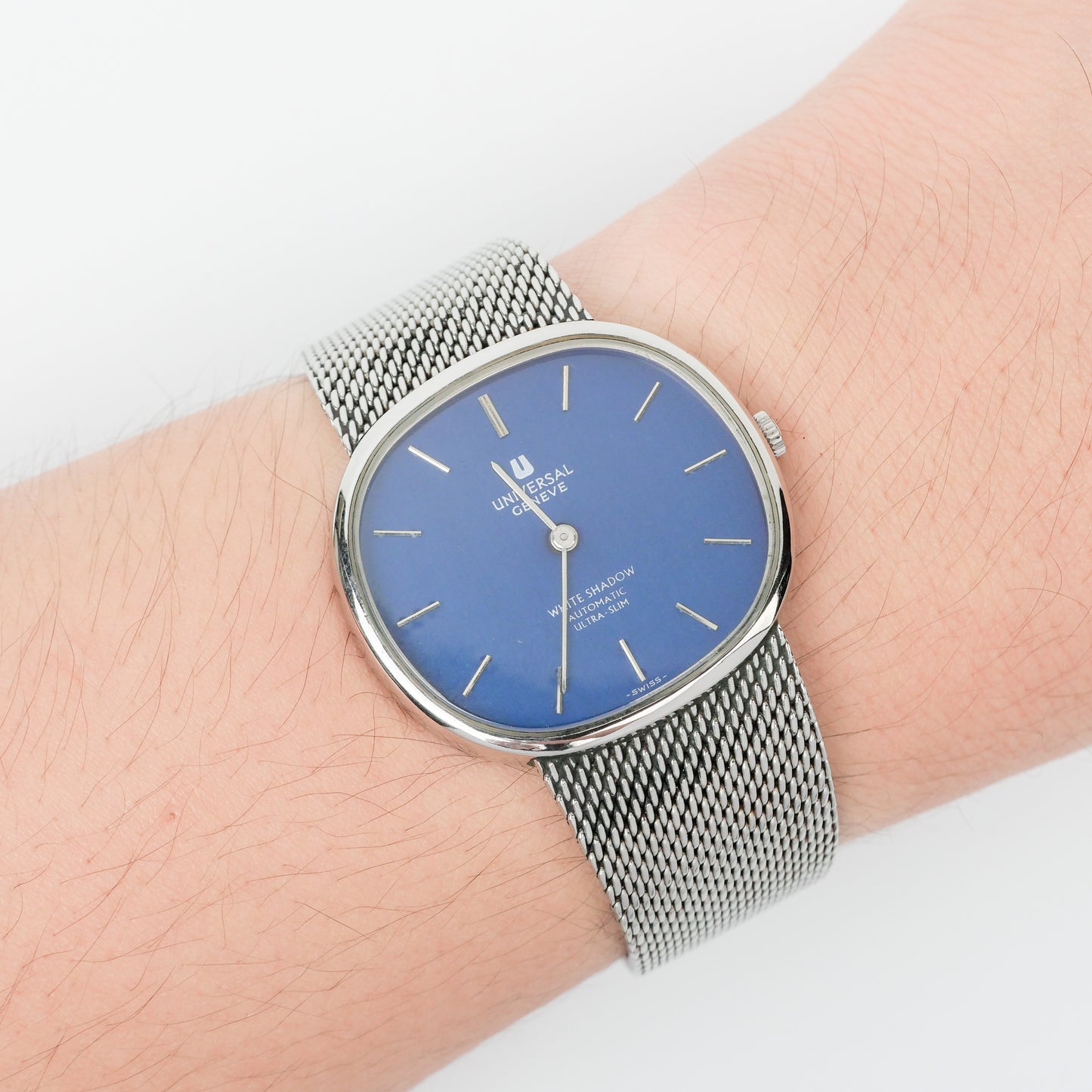 UNIVERSAL GENÈVE WHITE SHADOW AUTOMATIC ULTRA-SLIM REF. 866050