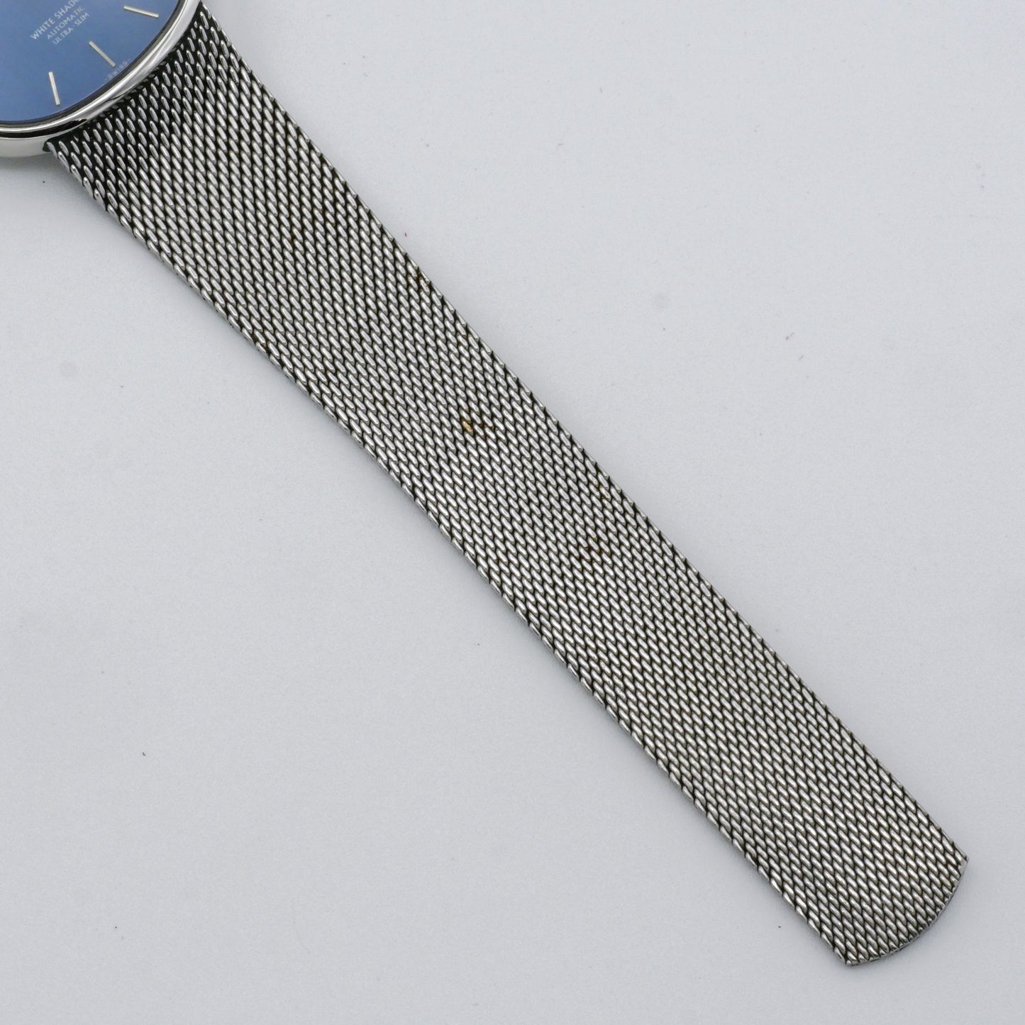 UNIVERSAL GENÈVE WHITE SHADOW AUTOMATIC ULTRA-SLIM REF. 866050