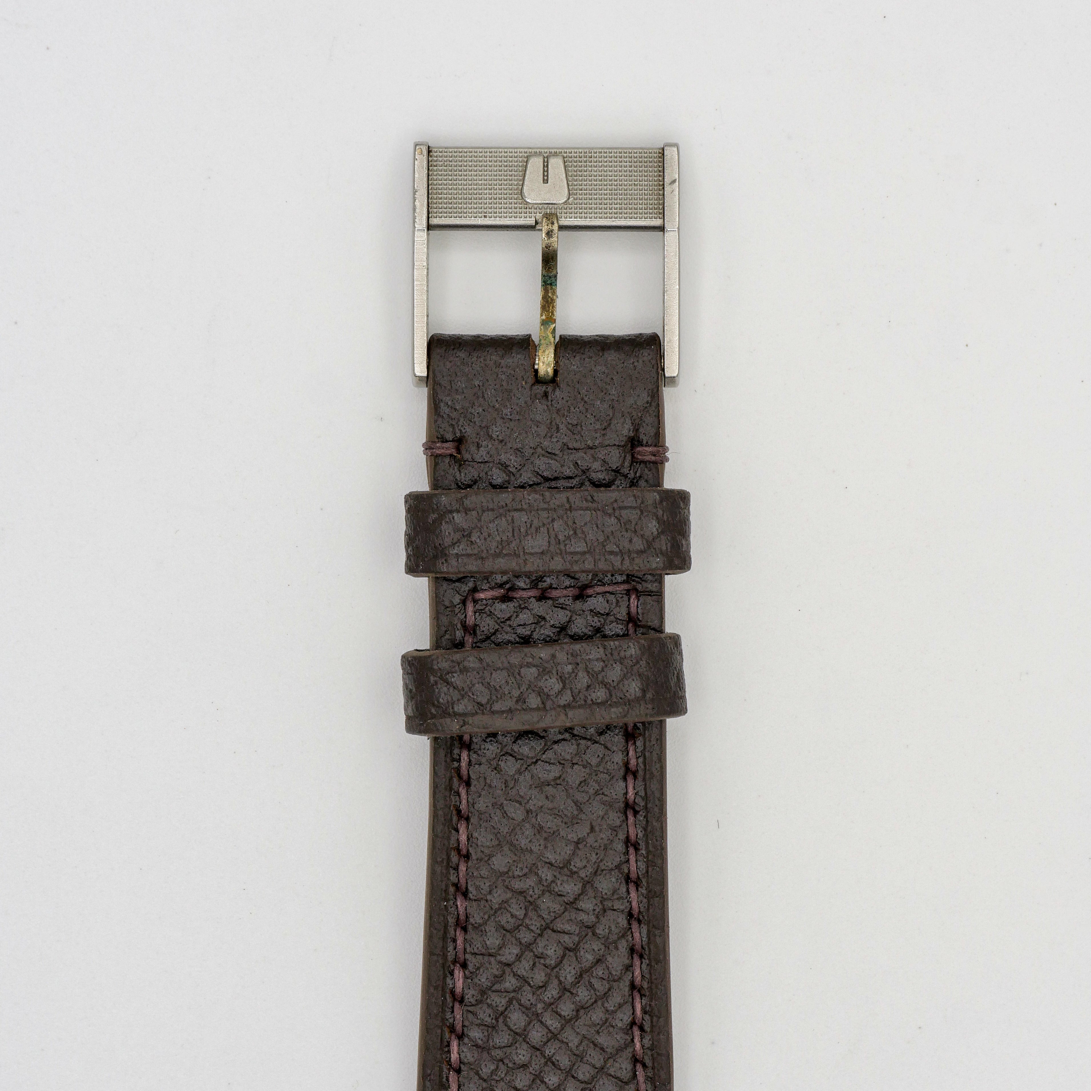 UNIVERSAL GENÈVE WHITE SHADOW AUTOMATIC REF. 866101 – Zeit UNIVERSAL GENÈVE WHITE SHADOW AUTOMATIC REF. 866101 – Zeit