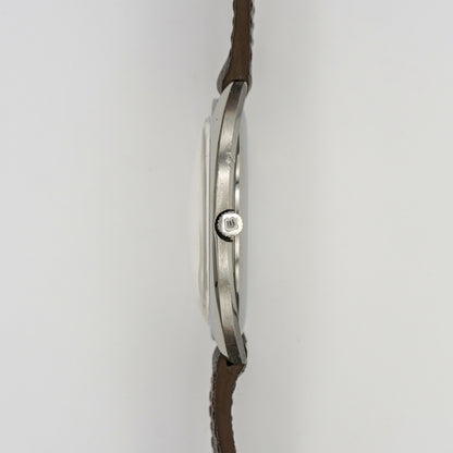 UNIVERSAL GENÈVE WHITE SHADOW AUTOMATIC REF. 866101