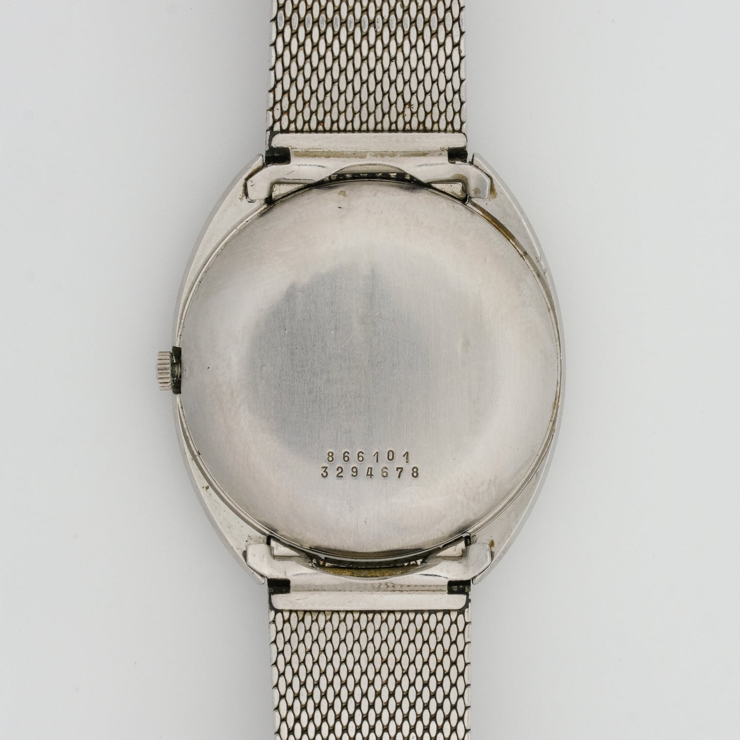 UNIVERSAL GENÈVE WHITE SHADOW AUTOMATIC REF. 866101