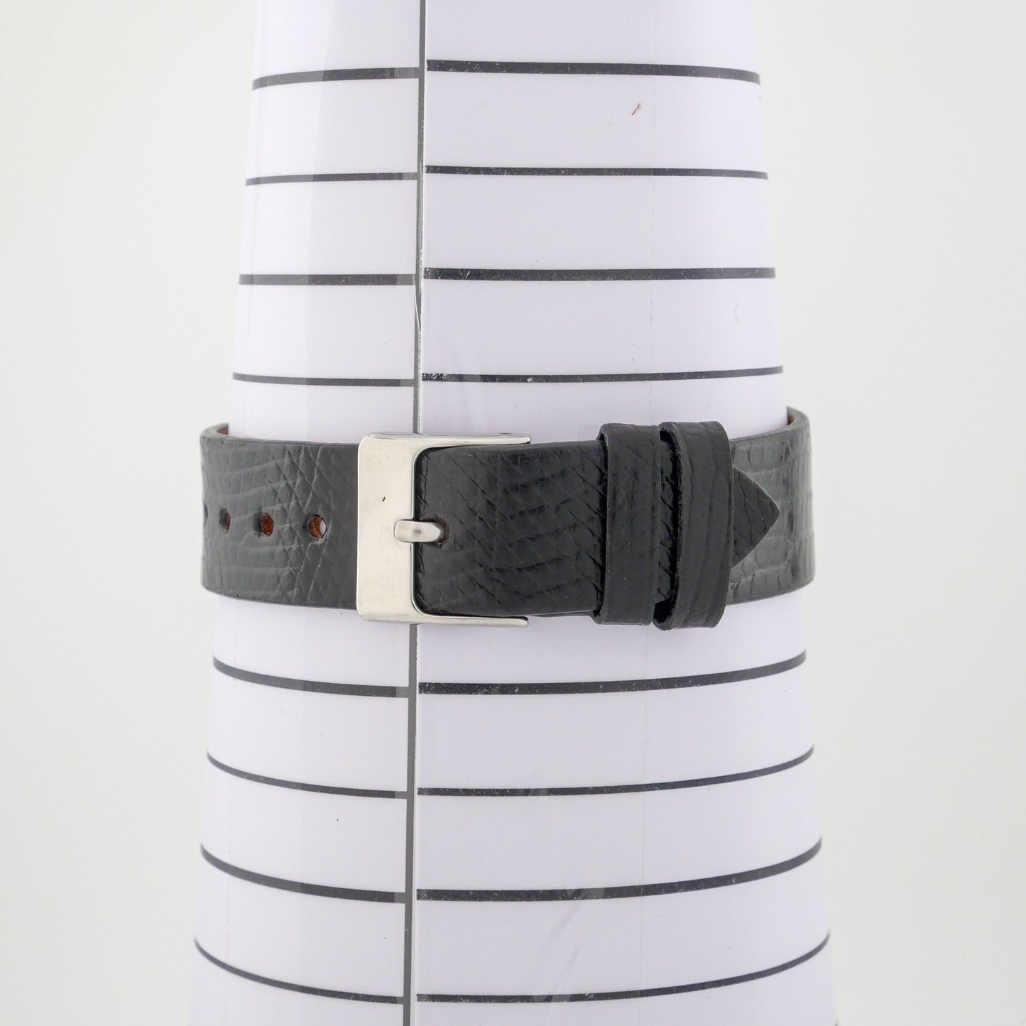 UNIVERSAL GENÈVE WHITE SHADOW AUTOMATIC REF. 866101