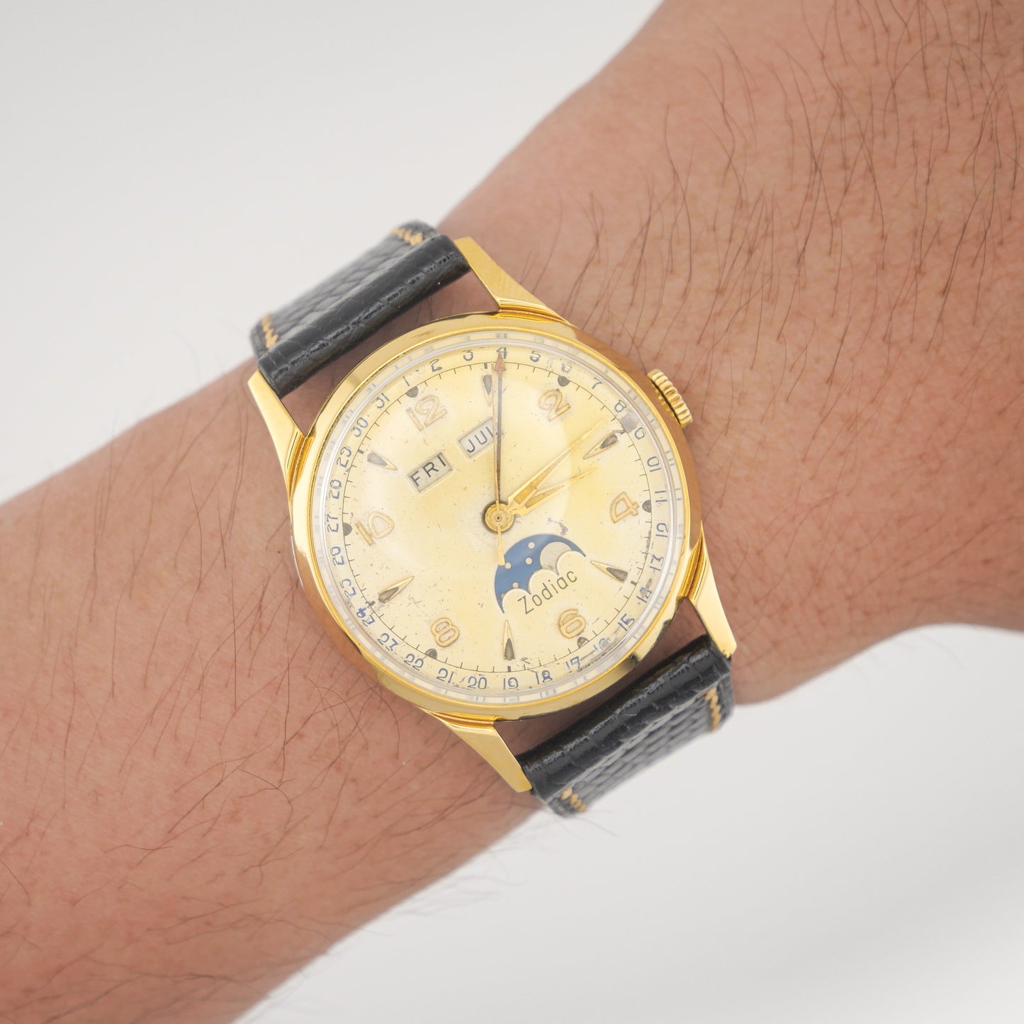 ZODIAC TRIPLE CALENDAR MOON PHASE REF. 905