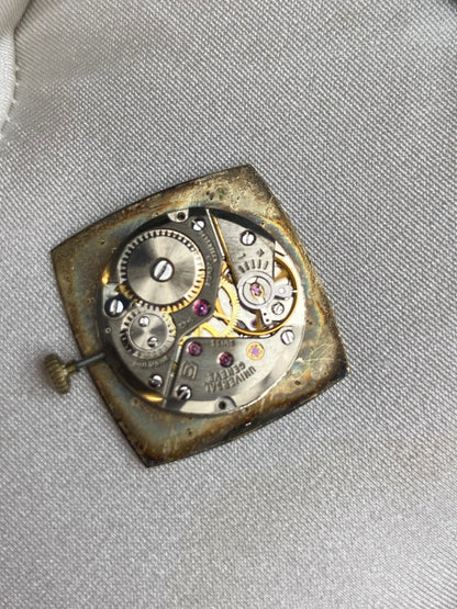 UNIVERSAL GENÈVE REF. 542114