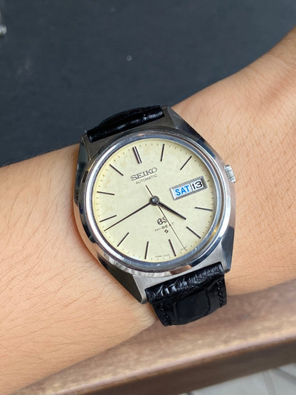 GRAND SEIKO AUTOMATIC HI-BEAT DAY DATE REF. 5646-7010