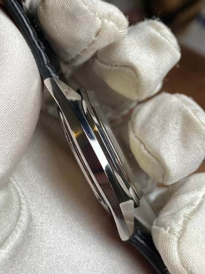 GRAND SEIKO AUTOMATIC HI-BEAT DAY DATE REF. 5646-7010