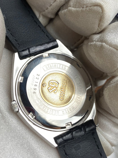 GRAND SEIKO AUTOMATIC HI-BEAT DAY DATE REF. 5646-7010