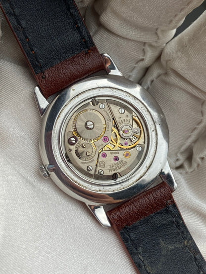 UNIVERSAL GENÈVE GRAY DIAL LADIES REF. 842101