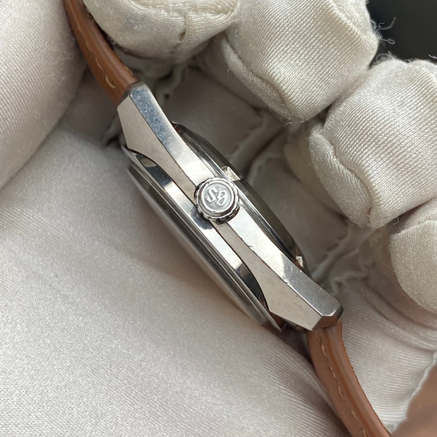 GRAND SEIKO AUTOMATIC HI-BEAT 36000 REF. 6145-8010