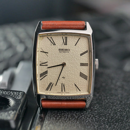 SEIKO CHARIOT AUTOMATIC REF. 2411-302A