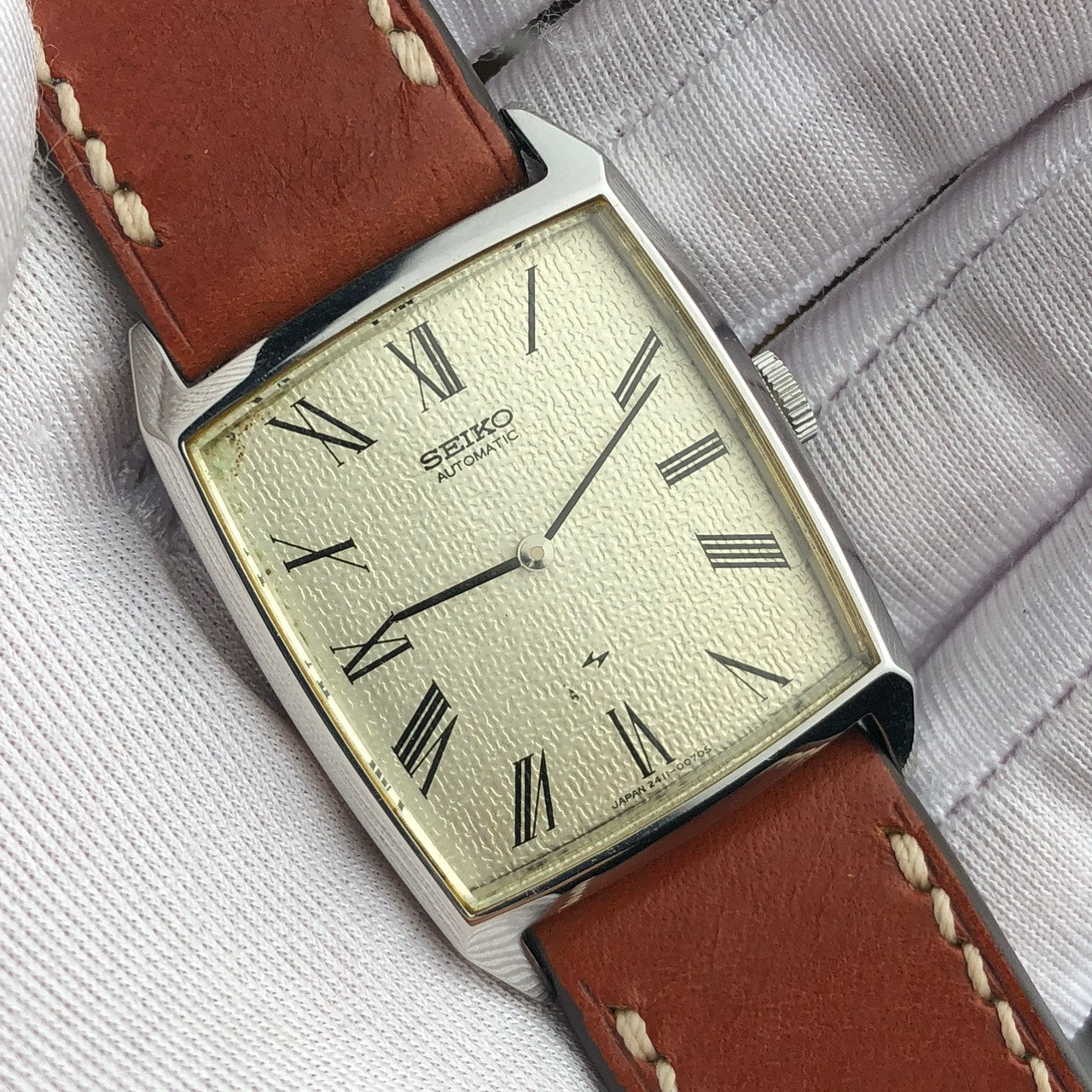 SEIKO CHARIOT AUTOMATIC REF. 2411-302A