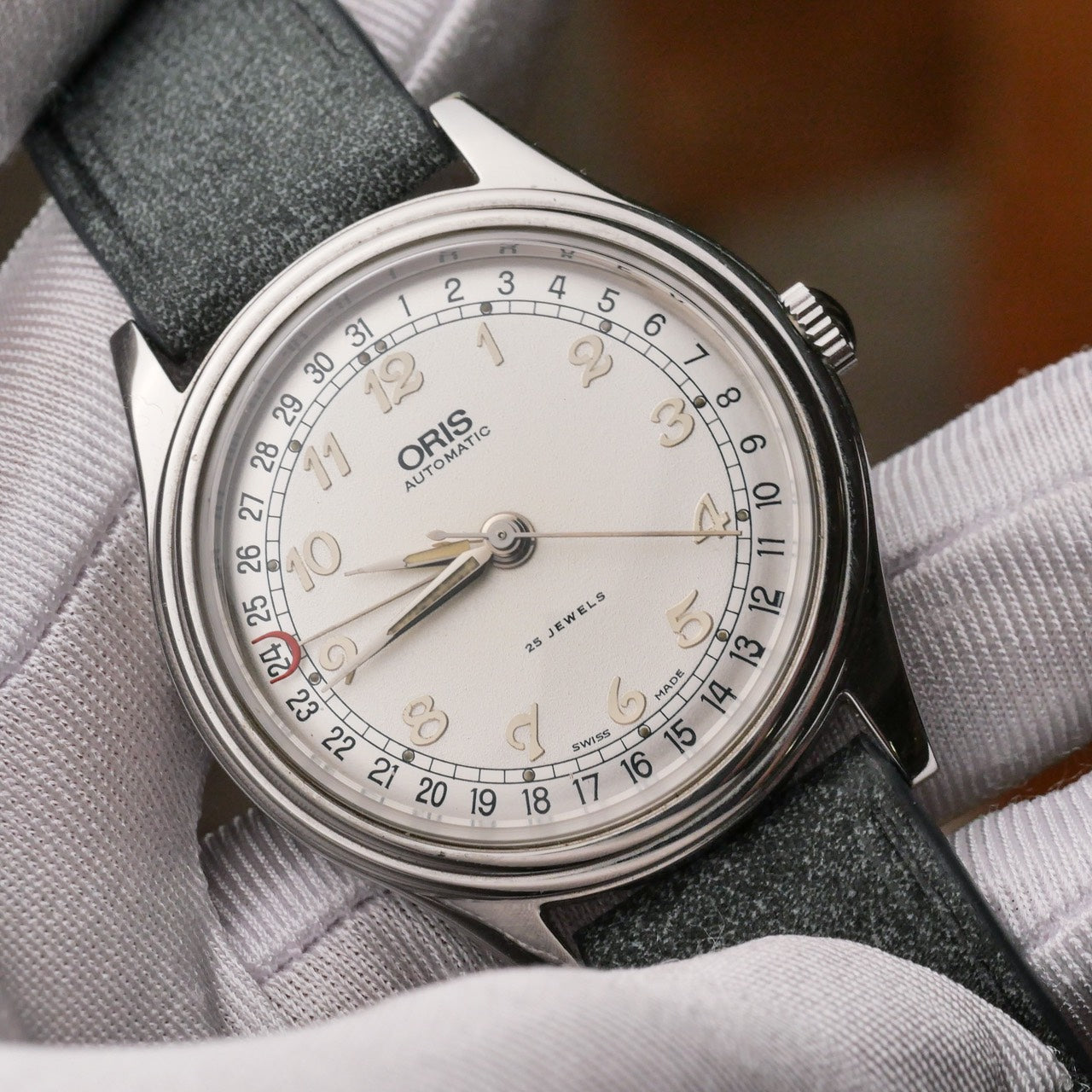 ORIS POINTER DATE AUTOMATIC REF. 654 7461 Zeit Vintage Watch