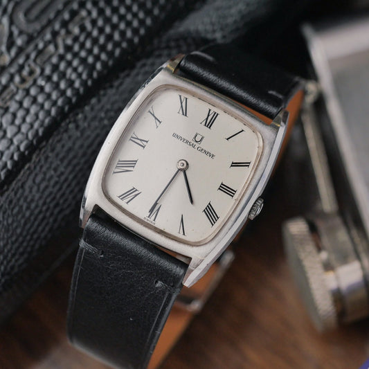UNIVERSAL GENÈVE WHITE DIAL REF. 842114