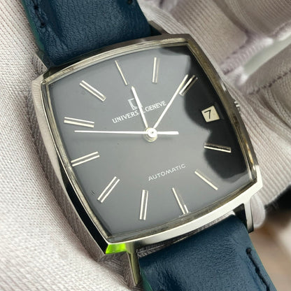 UNIVERSAL GENÈVE AUTOMATIC BLACK DIAL REF. 869117