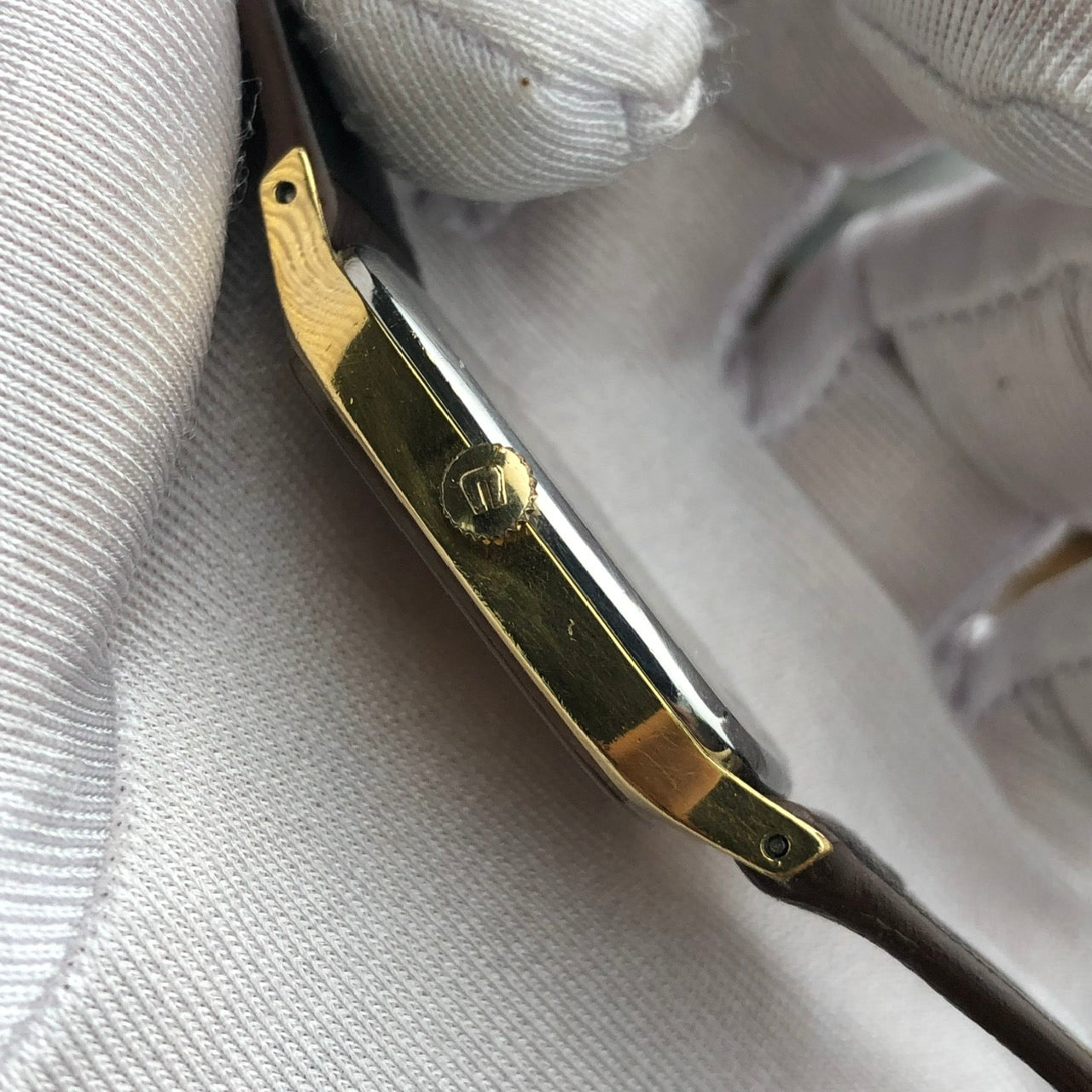 UNIVERSAL GENÈVE REF. 542639
