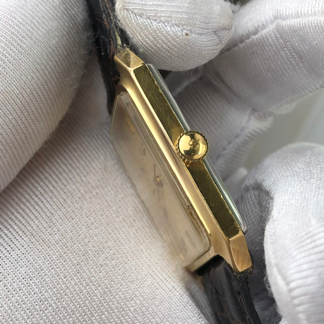 LONGINES TANK FORM REF. 1072-2