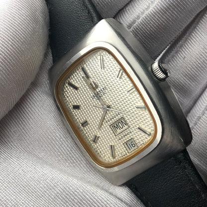 UNIVERSAL GENÈVE POLEROUTER III AUTOMATIC DAY-DATE REF. 872111
