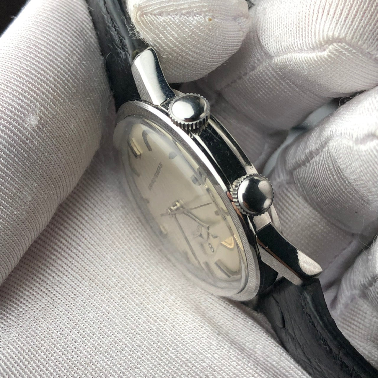 GIRARD PERREGAUX ALARM REF. 8999