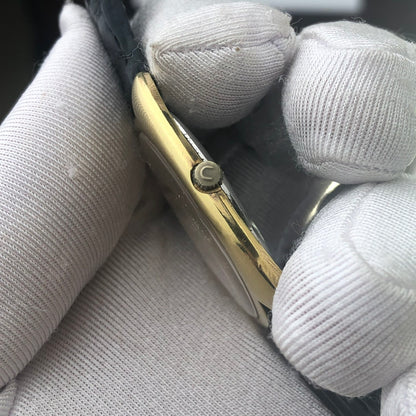 UNIVERSAL GENÈVE GILT SHADOW ULTRA THIN AUTOMATIC REF. 566101