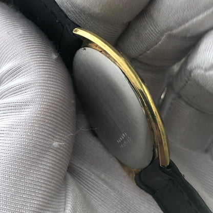 UNIVERSAL GENÈVE GILT SHADOW ULTRA THIN AUTOMATIC REF. 566101