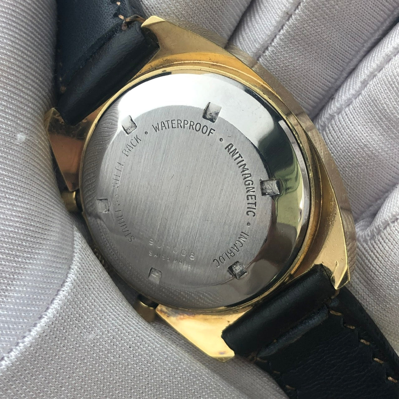 BWC-SWISS VINTAGE PANDA CHRONOGRAPH