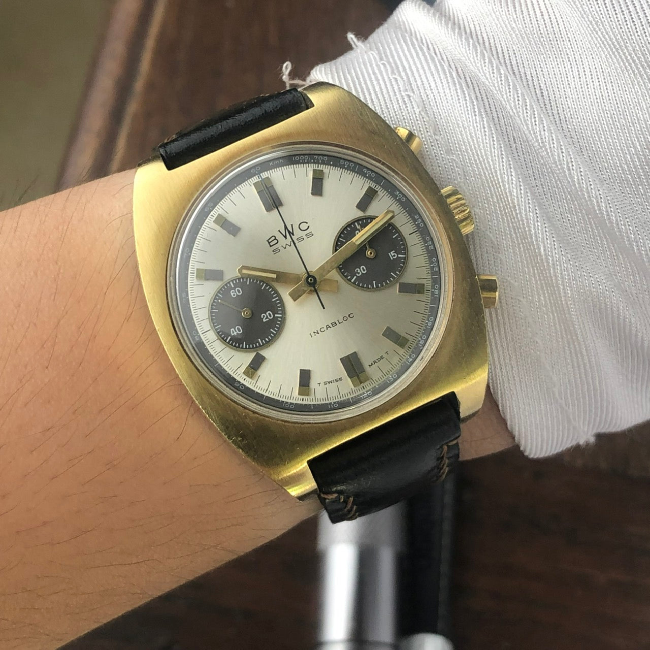 BWC-SWISS VINTAGE PANDA CHRONOGRAPH