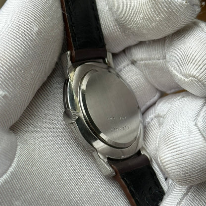 UNIVERSAL GENÈVE GREY LINEN DIAL REF. 842101
