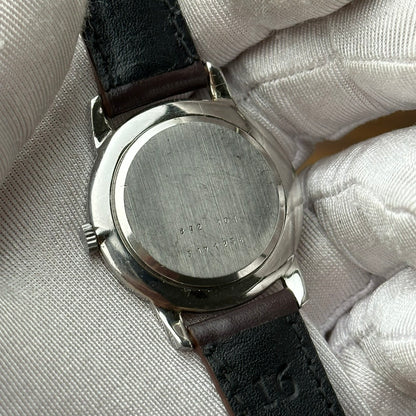 UNIVERSAL GENÈVE GREY LINEN DIAL REF. 842101