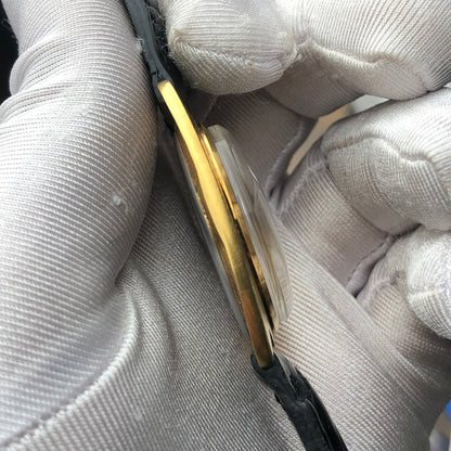 UNIVERSAL GENÈVE GILT SHADOW ULTRA THIN AUTOMATIC REF. 567103