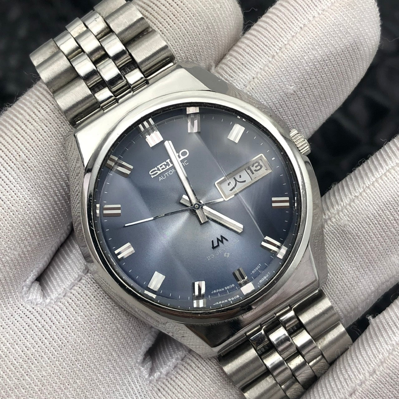 SEIKO LORD MATIC LM DAY-DATE FACETED CRYSTAL BLUE DIAL