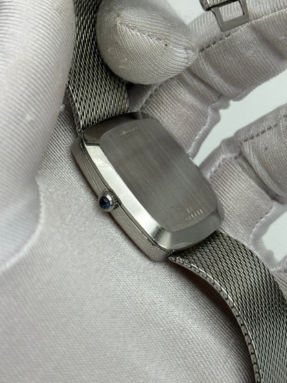 LONGINES AUTOMATIC SILVER LINEN DIAL REF. 4204-1