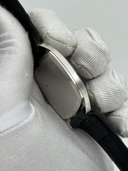 UNIVERSAL GENÈVE WHITE SHADOW AUTOMATIC ULTRA-SLIM REF. 866105