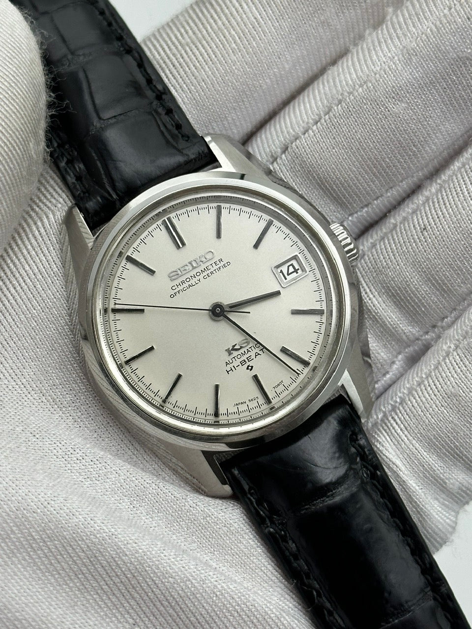 SEIKO KING CHRONOMETER AUTOMATIC HI-BEAT DATE REF. 5625-7040