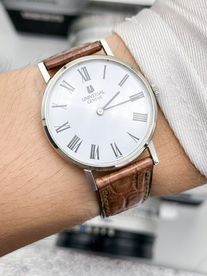 UNIVERSAL GENÈVE REF. 842108