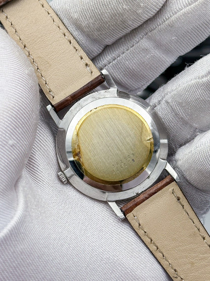 UNIVERSAL GENÈVE REF. 842108