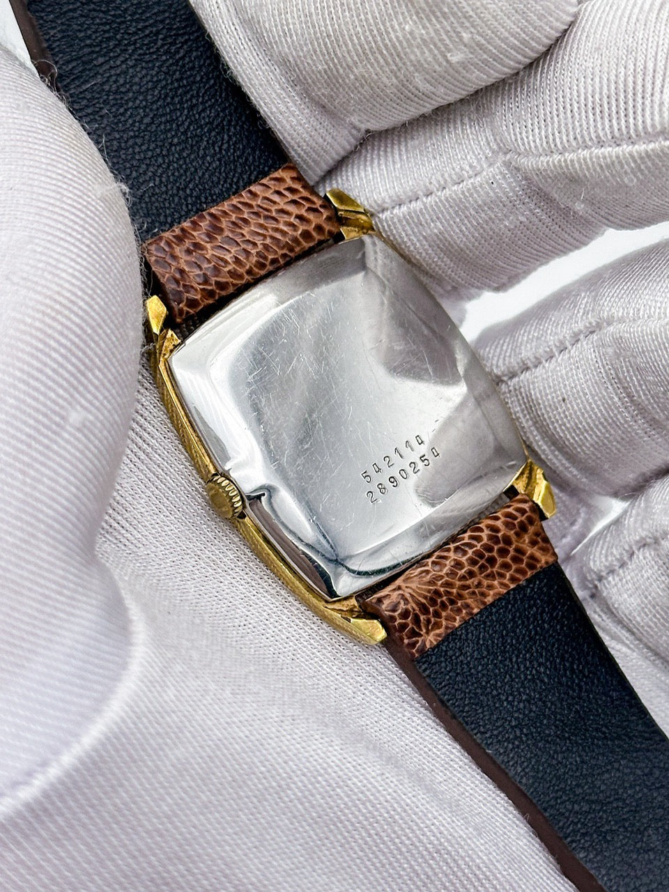 UNIVERSAL GENÈVE SPIDER WEB AMBER DIAL REF. 542114