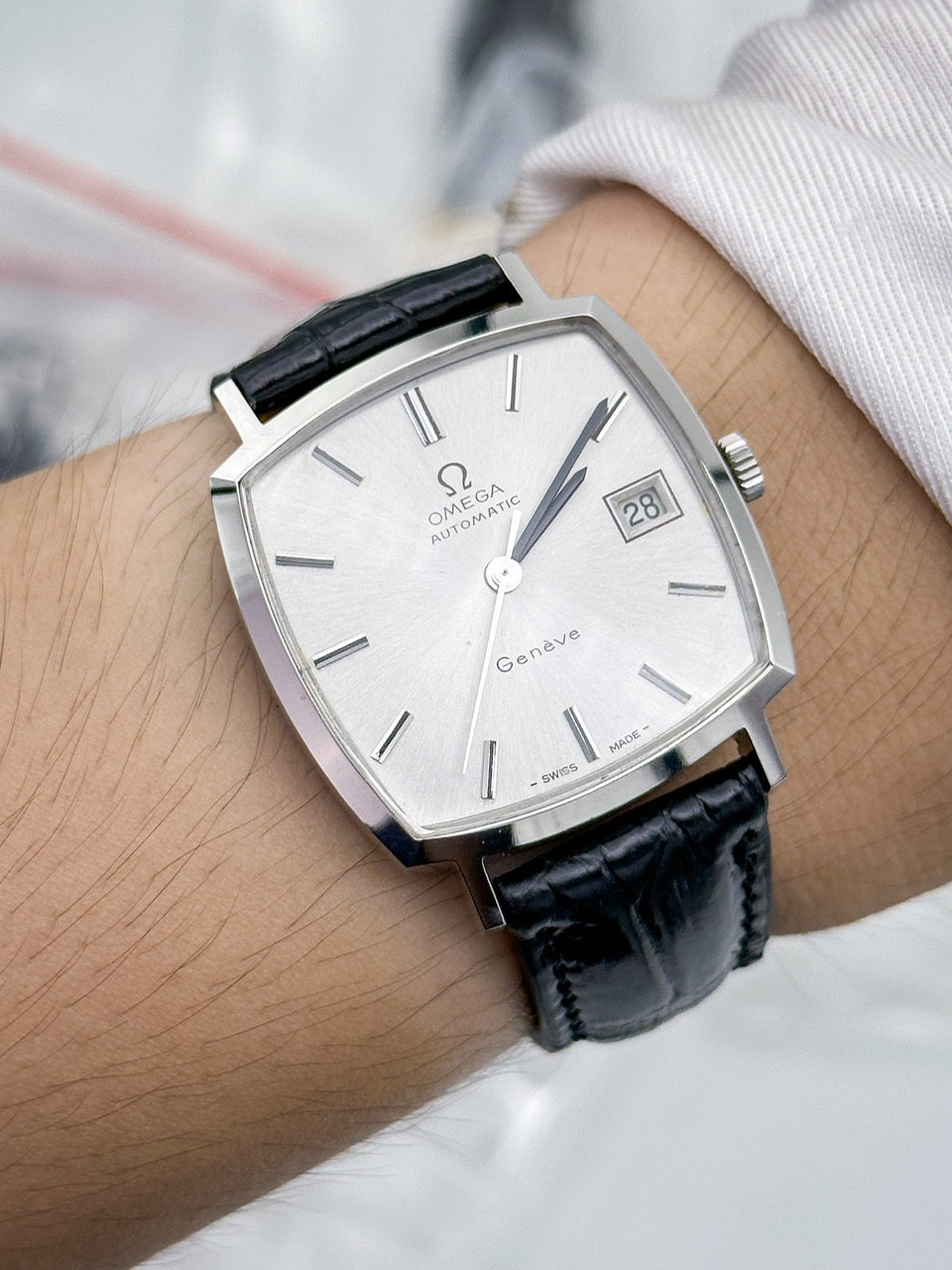 OMEGA GENÈVE AUTOMATIC DATE REF. 162.0042
