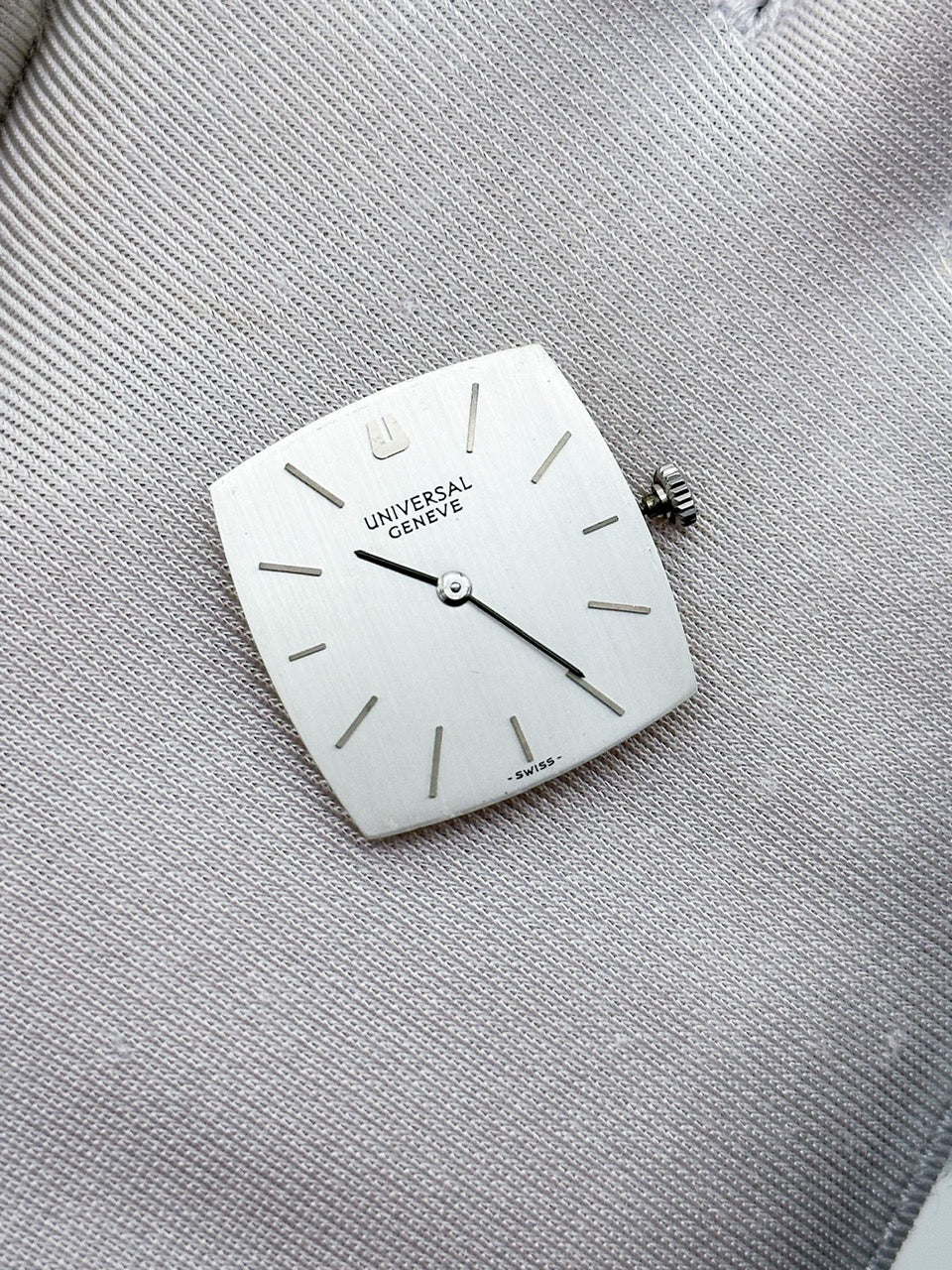 UNIVERSAL GENÈVE REF. 842114