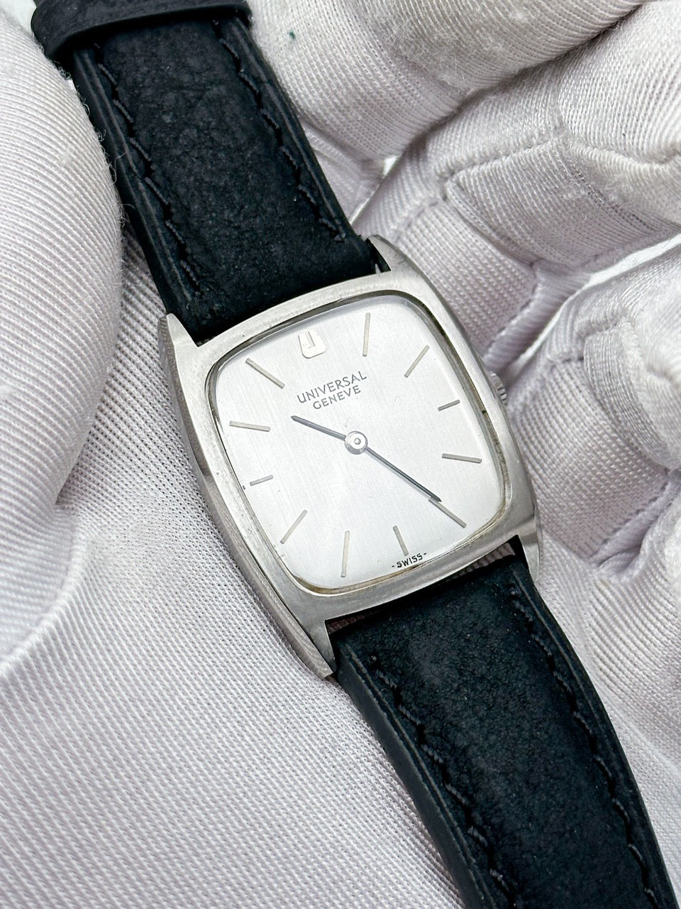 UNIVERSAL GENÈVE REF. 842114