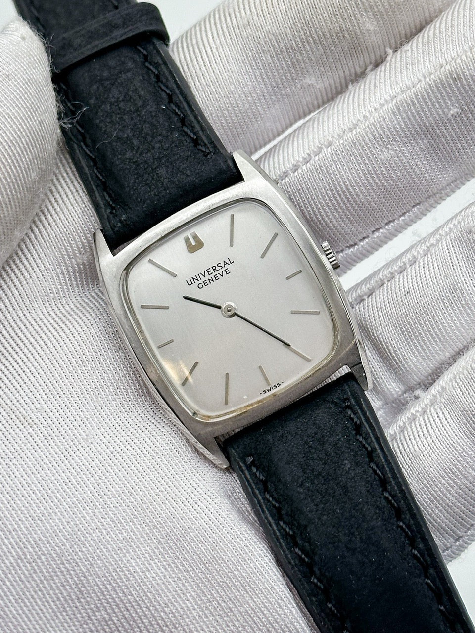 UNIVERSAL GENÈVE REF. 842114