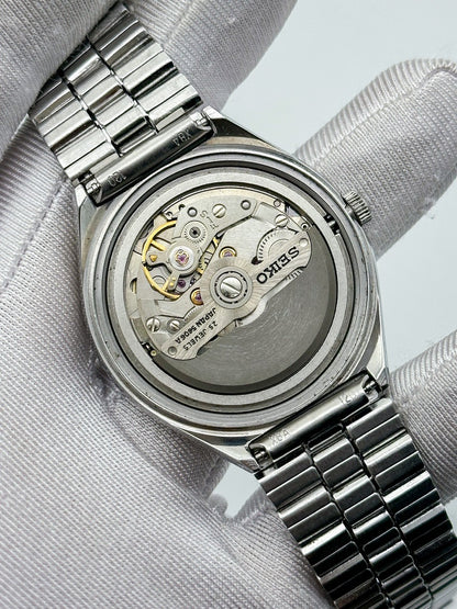 SEIKO LORD MATIC LM AUTOMATIC DAY-DATE FACETED CRYSTAL GREEN DIAL REF. 5606-7360