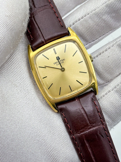 UNIVERSAL GENÈVE REF. 842114