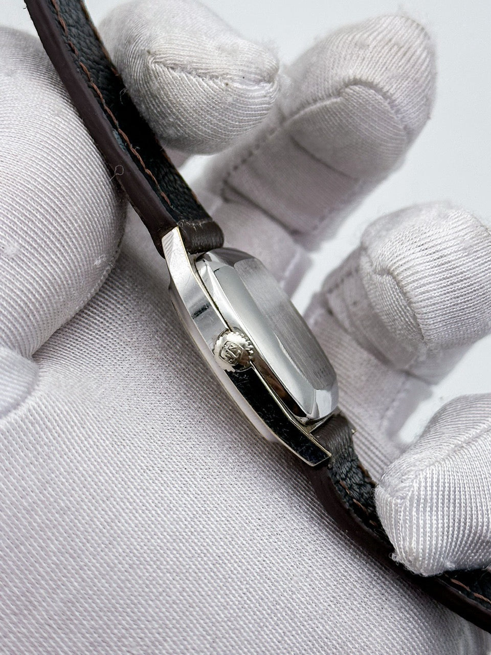 ULYSSE NARDIN TANK AUTOMATIC REF. VX860