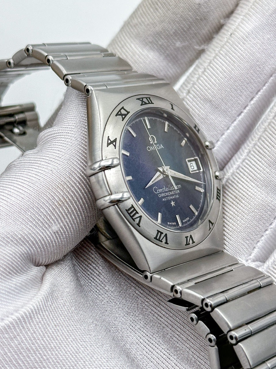 OMEGA CONSTELLATION AUTOMATIC CHRONOMETER BLUE LINEN DIAL REF. 368.1201