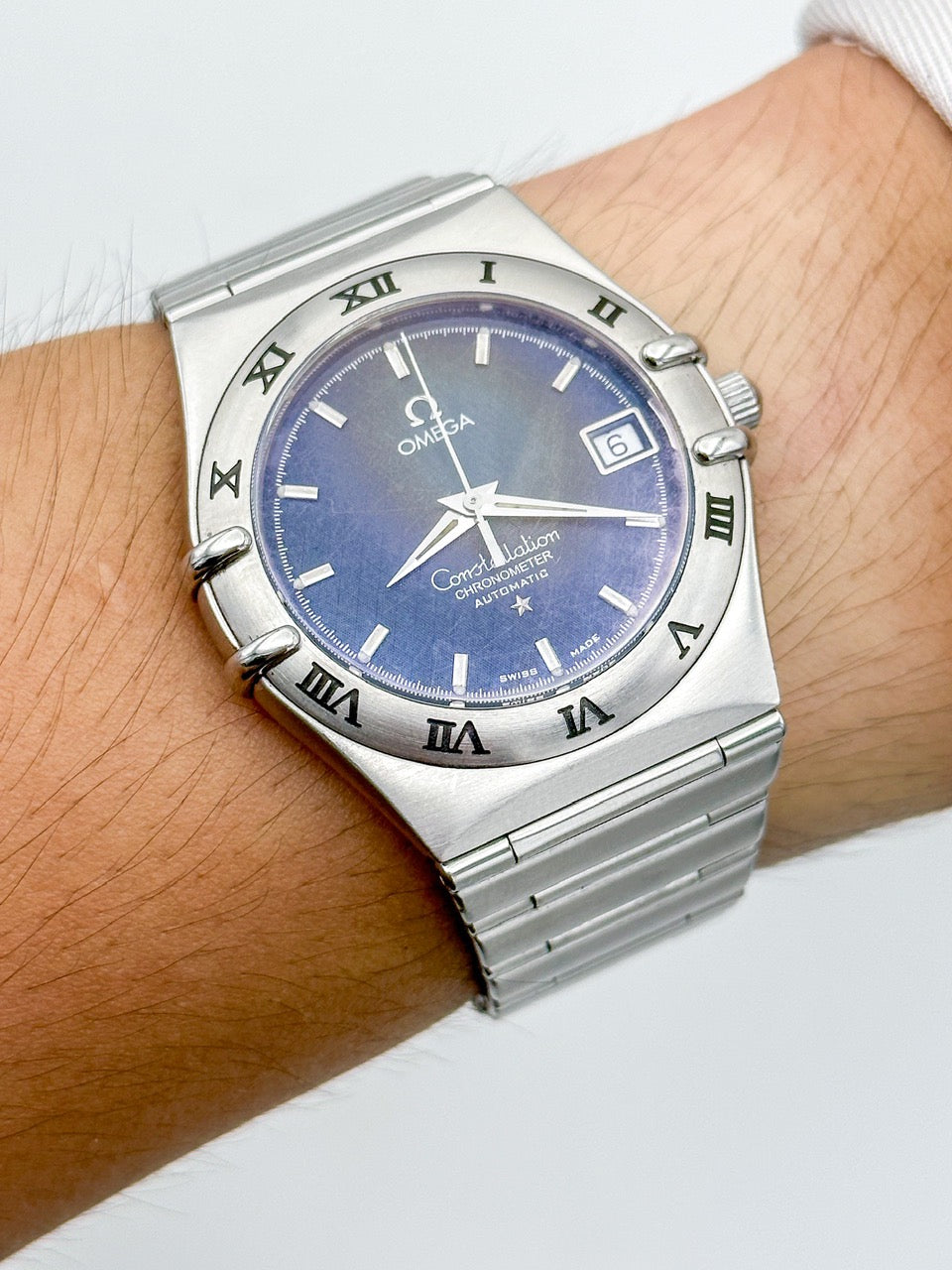 OMEGA CONSTELLATION AUTOMATIC CHRONOMETER BLUE LINEN DIAL REF. 368.1201