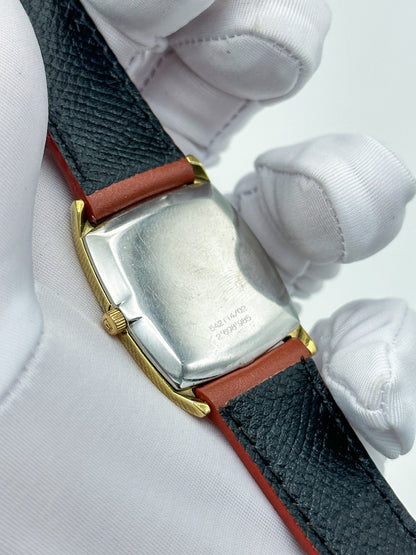 UNIVERSAL GENÈVE REF. 542114
