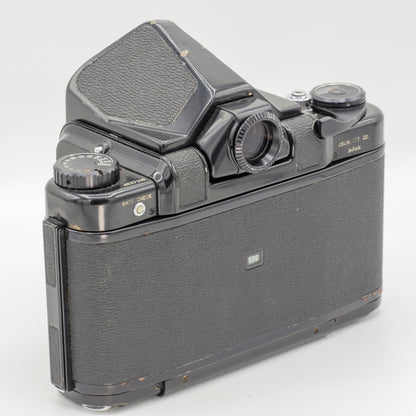 PENTAX 6X7 MEDIUM FORMAT SLR CAMERA