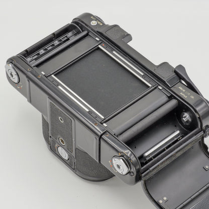 PENTAX 6X7 MEDIUM FORMAT SLR CAMERA
