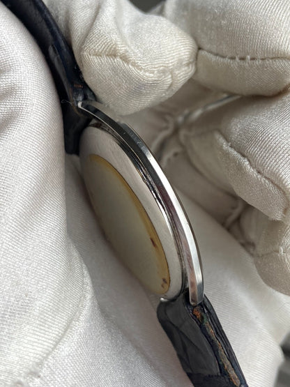 UNIVERSAL GENÈVE WHITE SHADOW AUTOMATIC ULTRA THIN REF. 866101