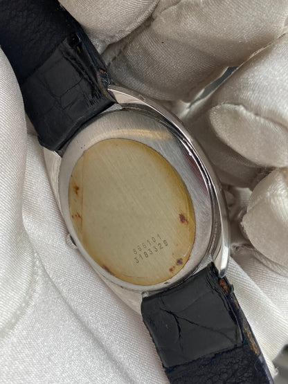UNIVERSAL GENÈVE WHITE SHADOW AUTOMATIC ULTRA THIN REF. 866101